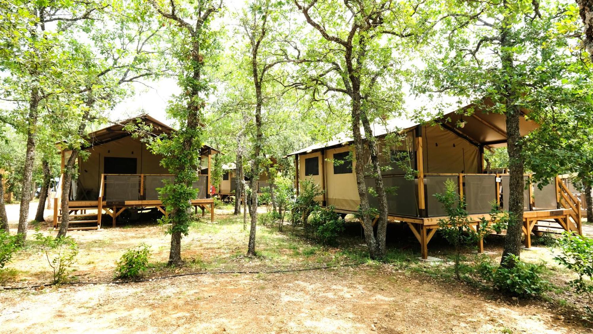 Domaine Les Chenes Blancs Ξενοδοχείο Saint-Saturnin-les-Apt Εξωτερικό φωτογραφία