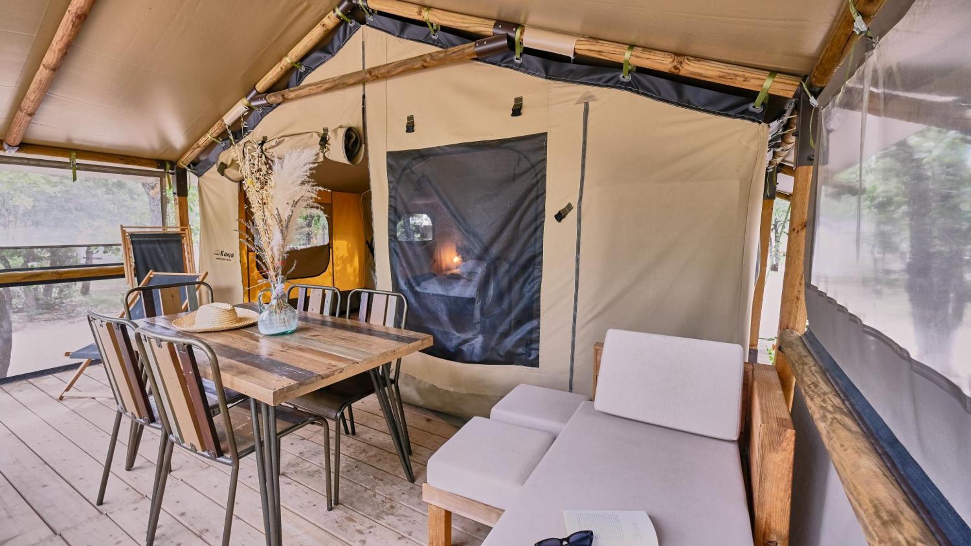Domaine Les Chenes Blancs Ξενοδοχείο Saint-Saturnin-les-Apt Εξωτερικό φωτογραφία